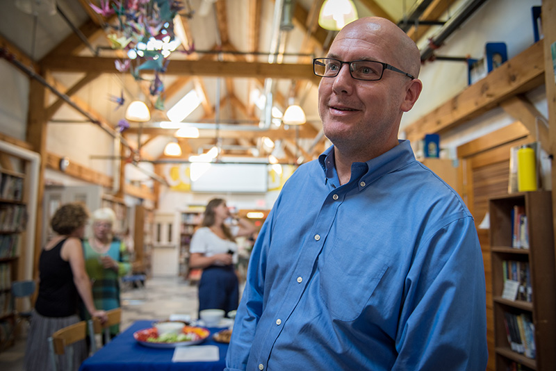Head of Charter School to take mainland job